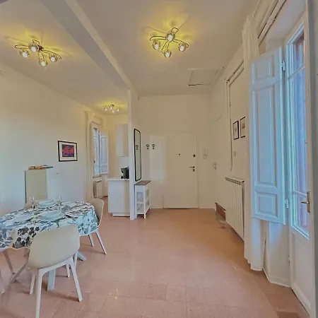 アパート Baldelli La Terrazza ペルージャ